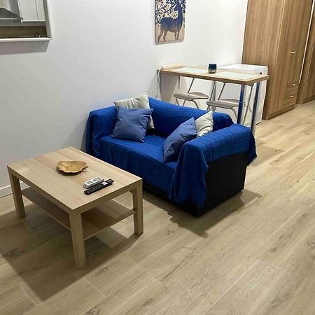 Estudio Avd. Velazquez Málaga Kültér fotó