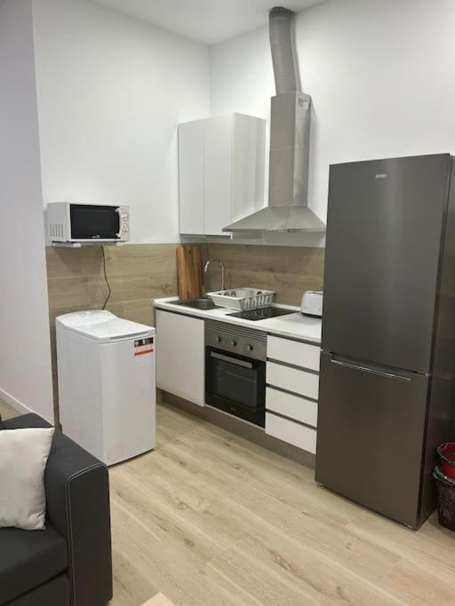 Estudio Avd. Velazquez Málaga Kültér fotó
